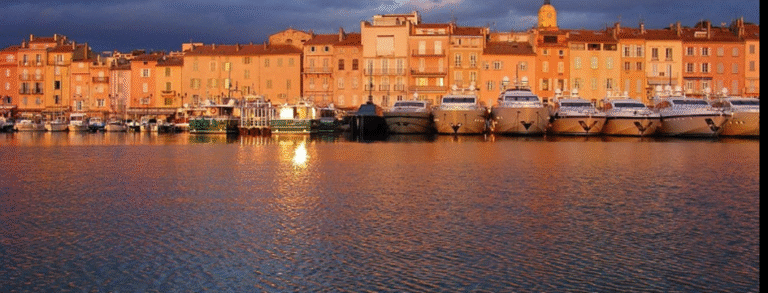 St Tropez mer coucher de soleil